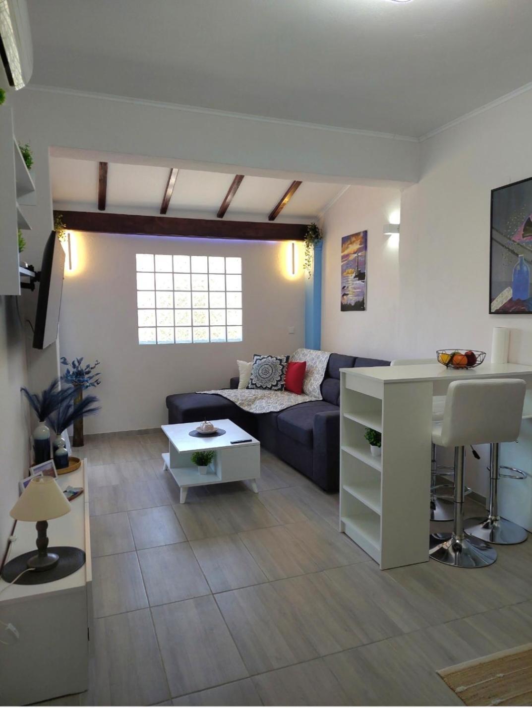 Thanos Guesthouse Corfu Agioi Deka  エクステリア 写真